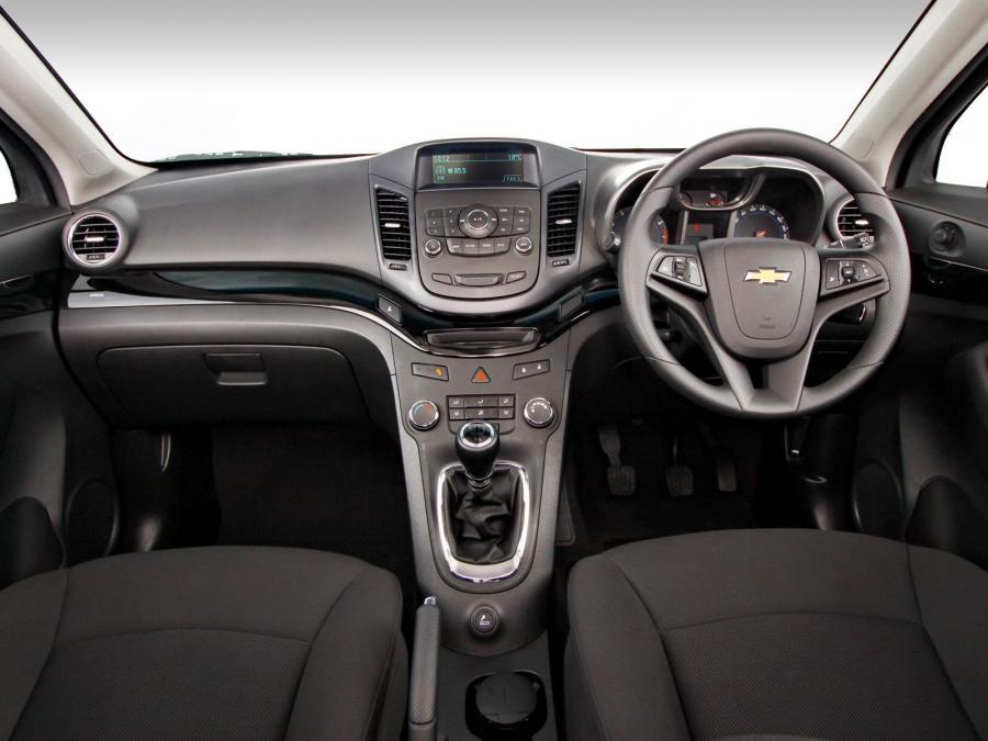  Chevrolet Orlando 2010 года  (ZA) (фото 4 из 8)